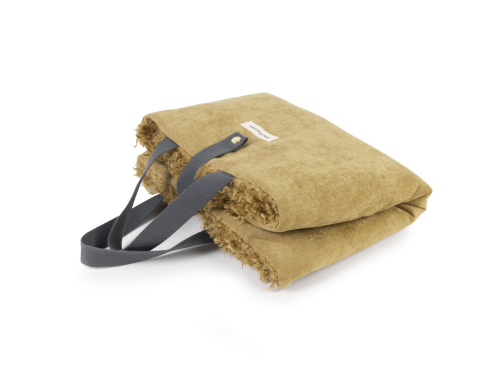 travel mate tapis de voyage chien chat moustaches