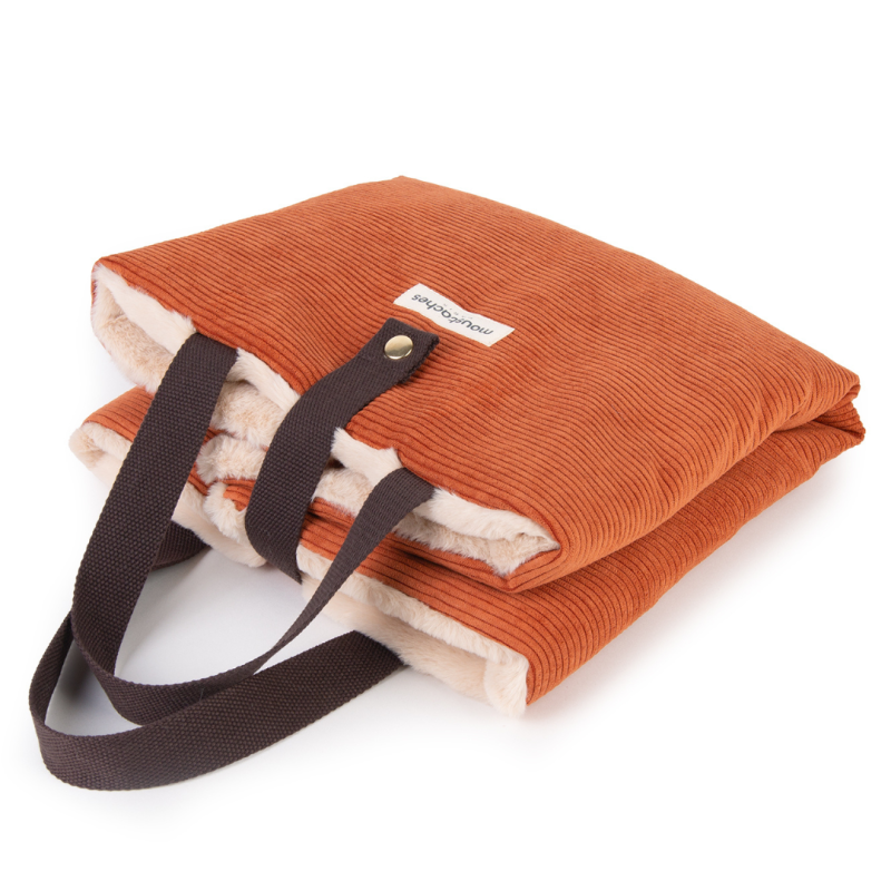 TAPIS DE VOYAGE MOUSTACHES VELOURS COT. TOMETTE
